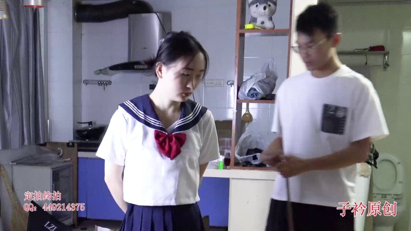 子衿原创工作室新作品之水手服新美子体验最紧的五花放置！本作品可在线看！